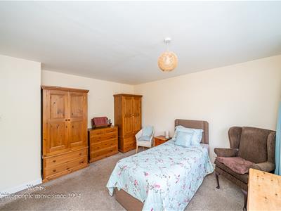 Picture 17